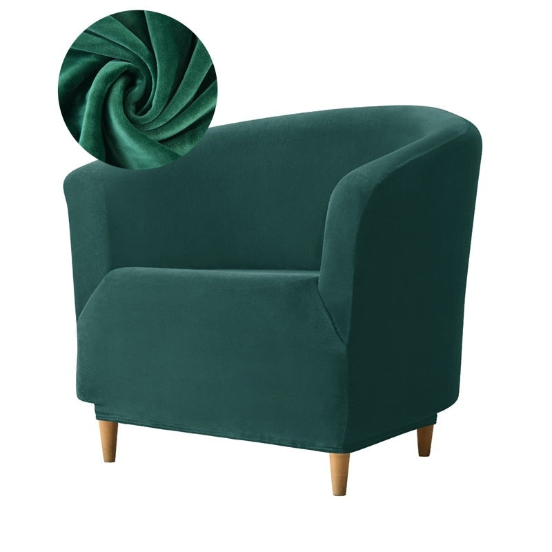 Une housse pour fauteuil cabriolet au coloris vert bouteille, et en matériaux velours