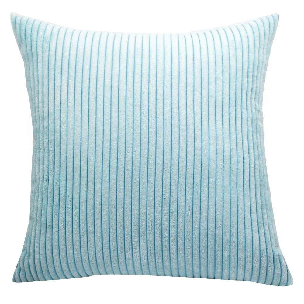 Housse de coussin au format 35x35 coloris bleu ciel en matiere velours côtelé - housses pour coussins - housley